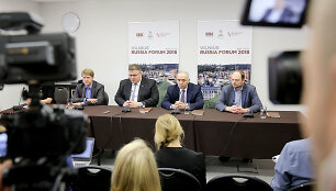 Vladimiras A&scaron;urkovas, Linas Linkevičius, Garis Kasparovas, Vladimiras Kara-Murza jaunesnysis