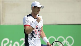 Andy Murray antrame olimpinio teniso turnyro etape nu&scaron;lavė Juaną Monaco