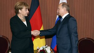 Vokietijos kanclere Angela Merkel ir Rusijos prezidentas Vladimiras Putinas