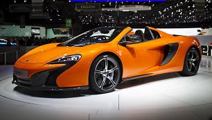 „McLaren 650S“