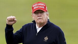 Donaldas Trumpas / Jane Barlow / AP
