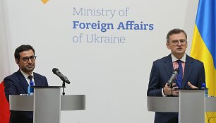 Efrem Lukatsky / AP