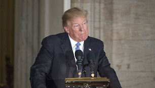 Donaldas Trumpas nesutaria su žiniasklaida