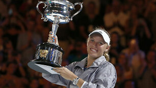 Įspūdingame moterų finale dvigubas Carolinos Wozniacki triumfas
