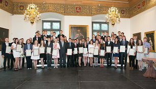 Geriausių abiturientų apdovanojimų ceremonija Valdovų rūmuose.