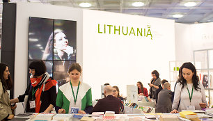 Ant plauko pakibo Lietuvos dalyvavimas Londono ir Bolonijos knygų mugėse