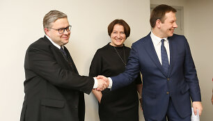 Vitas Vasiliauskas, Loreta Maskaliovienė, Vilius &Scaron;apoka