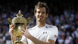 Andy Murray antrą kartą karjeroje tapo Vimbldono čempionu