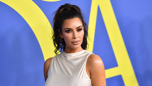 Turtingiausiųjų klube – nauja narė: „Forbes“ milijardiere paskelbė Kim Kardashian