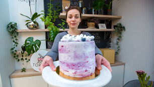 &bdquo;Čiop Čiop Tortinės&ldquo; mėlynių tortas