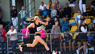Aina Grik&scaron;aitė