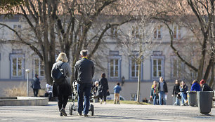 Vilniečiai džiaugiasi atėjusiu tikru pavasariu