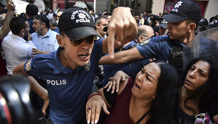 Motinų protestas Turkijoje