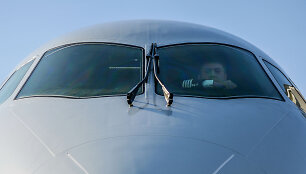 SSJ-100