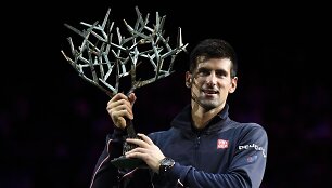 Novakas Džokovičius  i&scaron;kovojo 20-ą &bdquo;Masters&ldquo; serijos turnyro nugalėtojo titulą