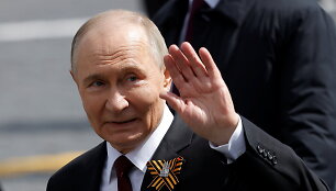 Vladimiras Putinas Pergalės dienos parade