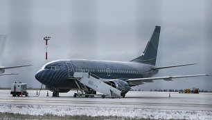„KlasJet“ bendrovės „Boeing 737 LY-FLT“ lėktuvas.