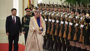 Saudo Arabijos karalius Salmanas bin Abdul-Aazizas al-Saudas ir Kinijos lyderis Xi Jinpingas