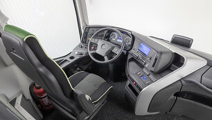 &bdquo;Mercedes-Benz&ldquo; pristatė naują tarpmiestinį autobusą