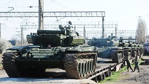 Rusų tankai Kryme