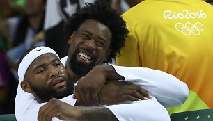 DeAndre Jordanas ir DeMarcusas Cousinsas