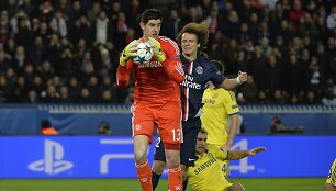 Thibaut Courtois ir Davidas Luizas