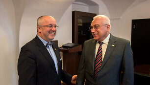 Juozas Olekas ir Ukrainos ambasadorius Lietuvoje Valerijus Žovtenka