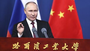 Kremlin Pool/Russian Presential / ZUMAPRESS.com