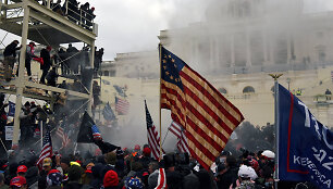 D.Trumpo &scaron;alininkų protestas