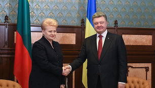 Dalia Grybauskaitė susitiko su Ukrainos prezidentu Petro Porošenka