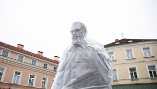 Atidengimo laukiantis paminklas Jonui Basanavičiui 