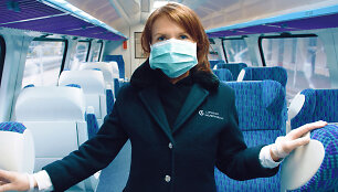 &bdquo;Lietuvos geležinkeliai&ldquo; imasi priemonių prie&scaron; koronavirusą, dezinfekuoja traukinius