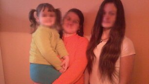 Alyti&scaron;kė džiaugiasi, kad visa &scaron;eima po nerimo parų vėl drauge, tačiau paauglės dukters poelgio iki &scaron;iol nesupranta