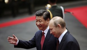 Kinijos prezidentas Xi Jinpingas ir Rusijos prezidentas Vladimiras Putinas