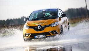 „Renault Scenic“