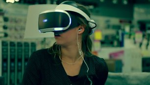 sony-playstation-vr-lietuvos-rinkoje-pasirode-profesionalus-virtualios-realybes-akiniai