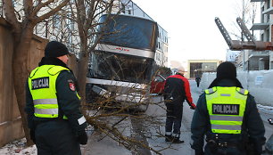 Autobuso avarija ties Mindaugo ir Punsko gatvių sankryža, Vilniuje