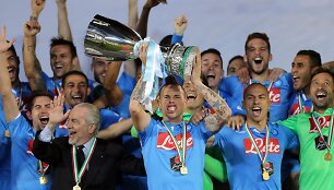 &bdquo;Napoli&ldquo; ekipa i&scaron;kovojo Italijos supertaurę