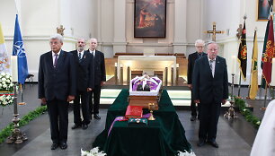 A.Svarinsko laidotuvės
