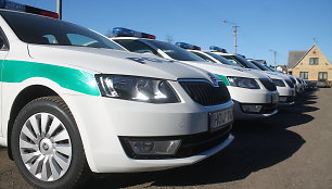 Policijos automobilių pristatymas