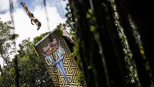  Romina Amato/ „Red Bull Cliff Diving“ nuotr.