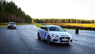 Nemuno žiedo trasoje bandomas „Hyundai i30 N“