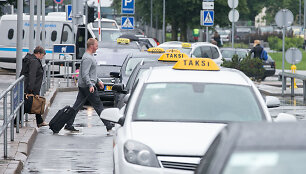Taksi prie Vilniaus oro uosto