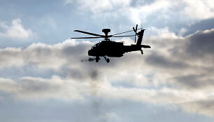 Izraelio kariuomenės sraigtasparnis &bdquo;Apache&ldquo;