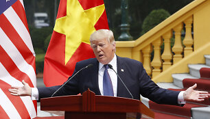 Donaldas Trumpas Vietname