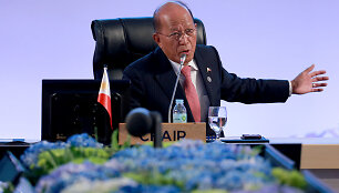 Delfinas Lorenzana