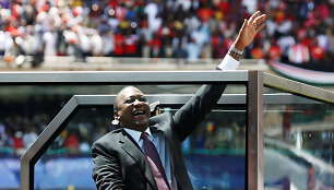 Kenijos prezidentas Uhuru Kenyatta prisaikdintas antrai kadencijai