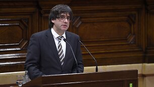 Carlesas Puigdemont'as