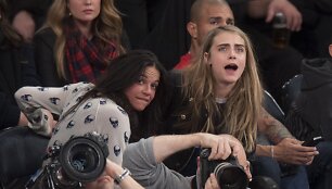 Michelle Rodriguez ir Cara Delevingne