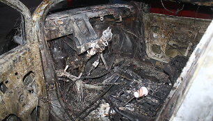 Sudegęs &bdquo;Renault&ldquo;